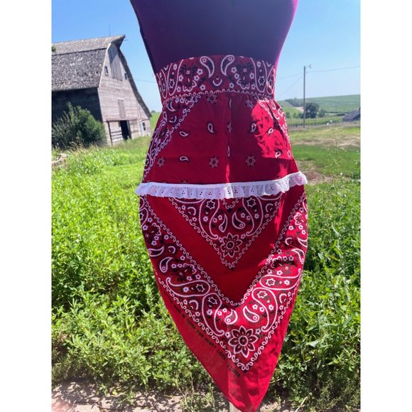 Vintage Red Bandanna Half Apron Western Farmhouse - Picture 12 of 12